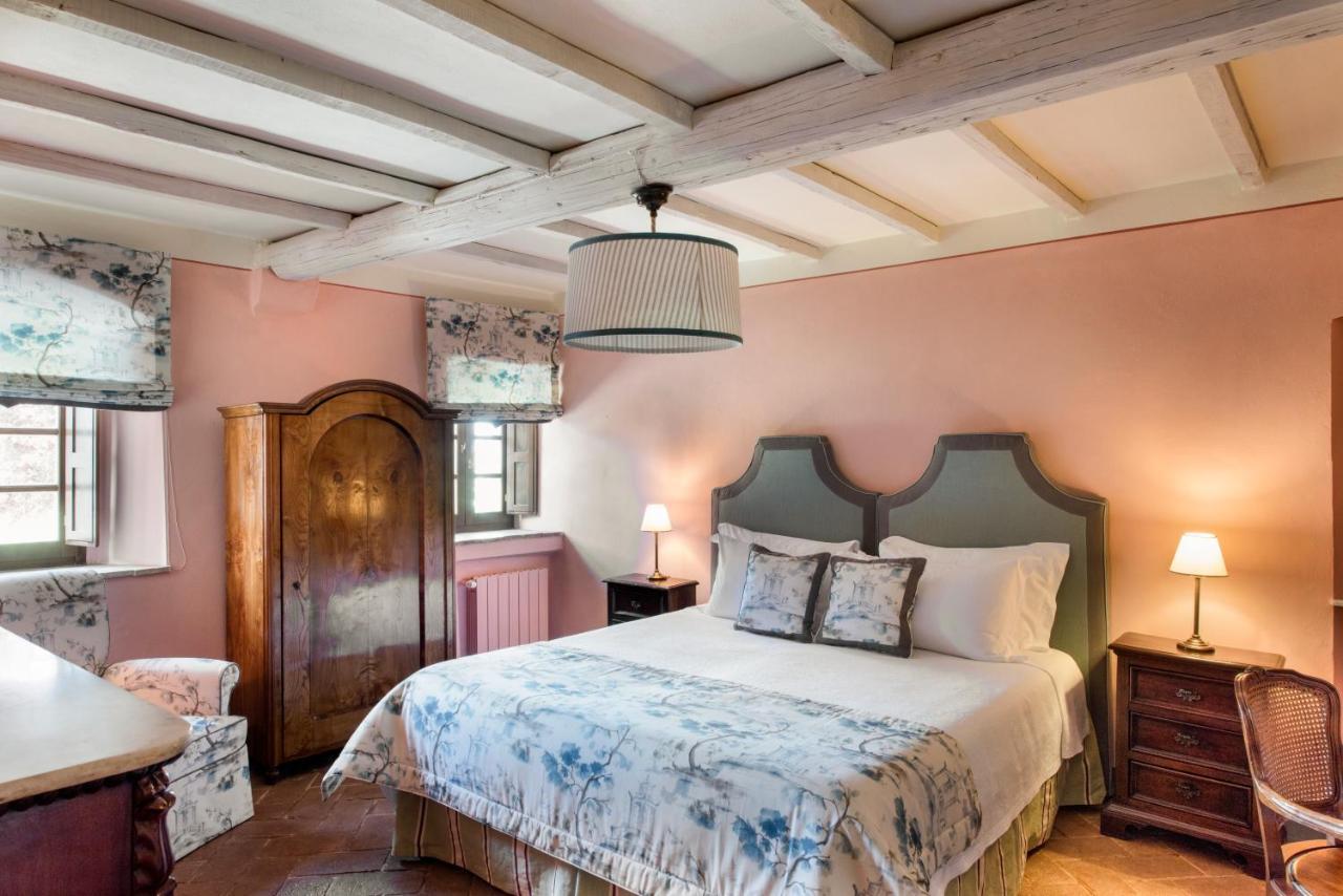 Borgo Pignano Tuscany Bagian luar foto