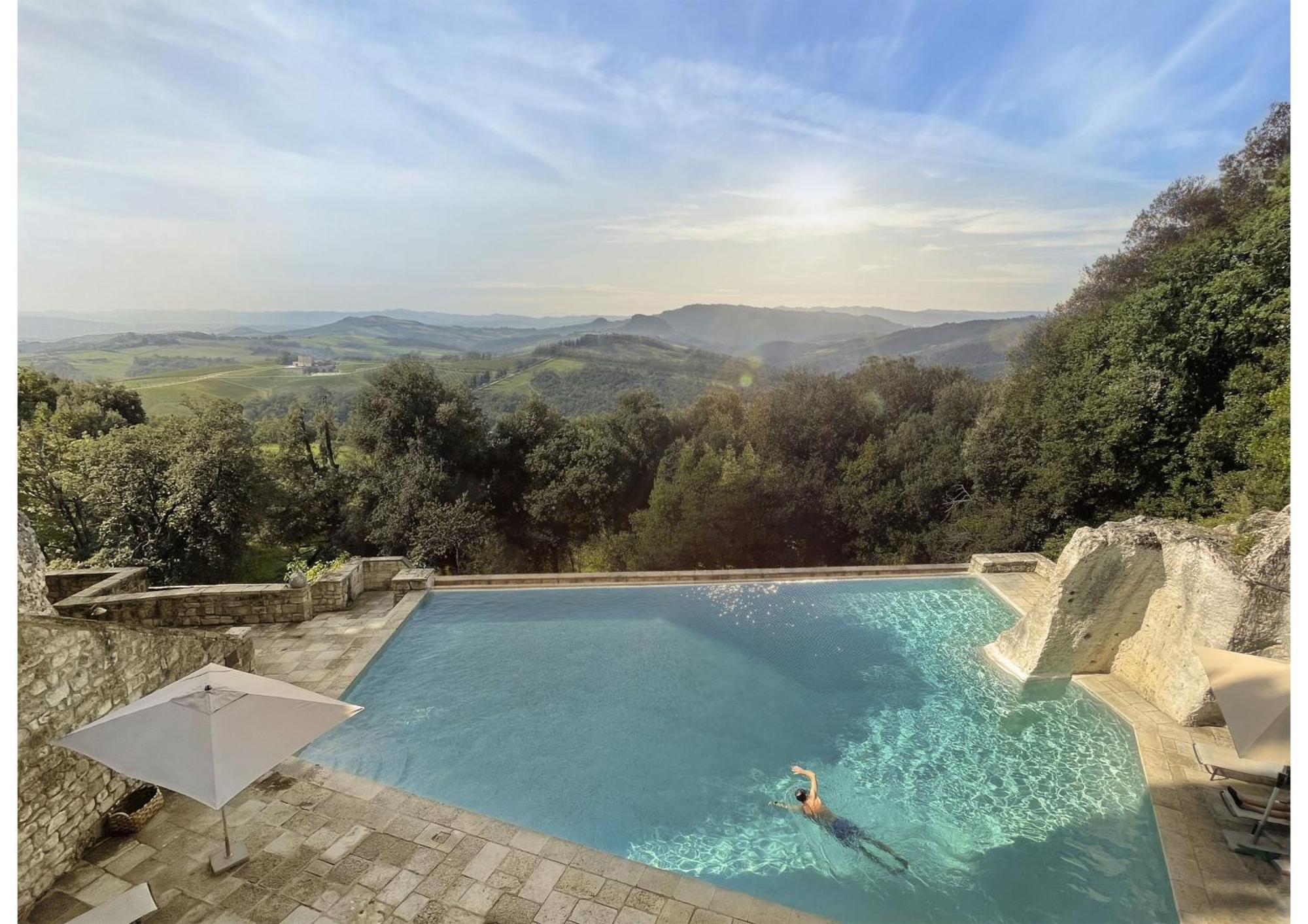 Borgo Pignano Tuscany Bagian luar foto