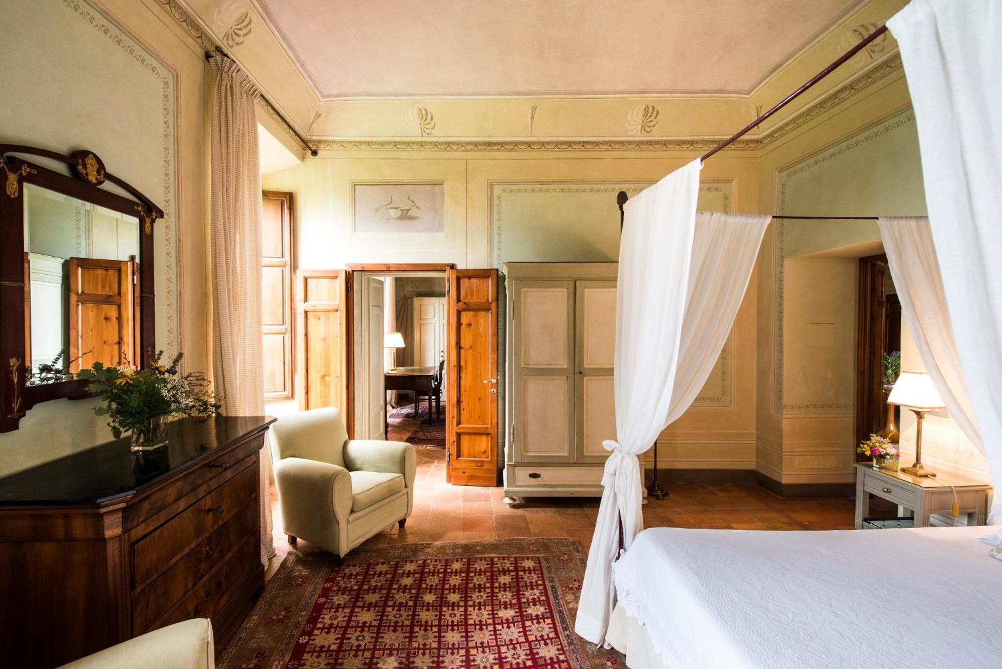 Borgo Pignano Tuscany Bagian luar foto